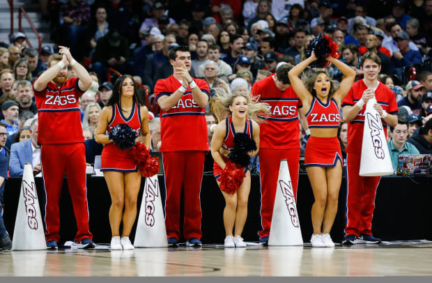 gonzaga bulldogs kentucky wildcats spokane arena erik smith6